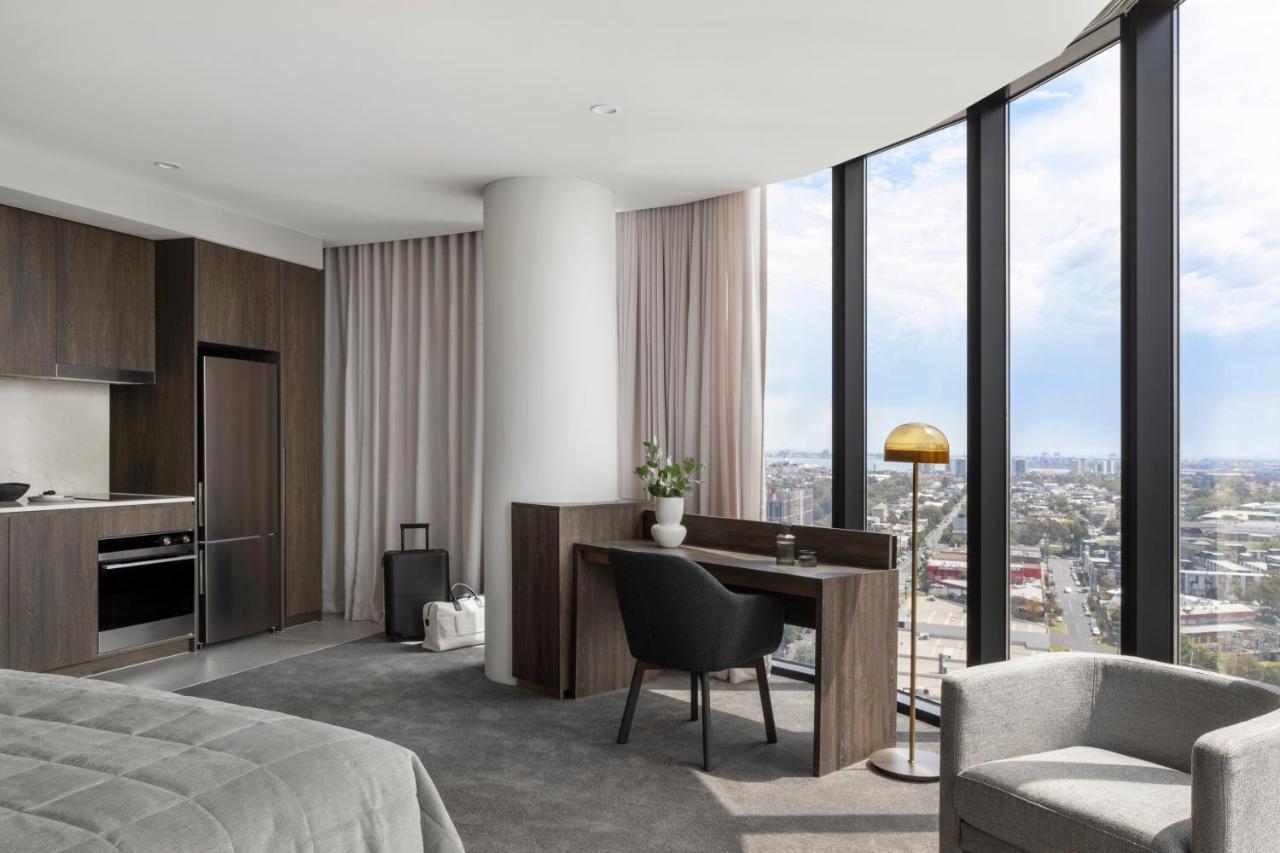 Oakwood Premier Melbourne Aparthotel Kültér fotó The interior of a typical apartment